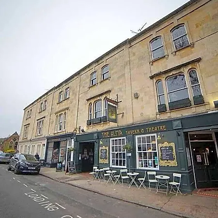The Alma Taverns Boutique 2 - Hopewell Дом отдыха *