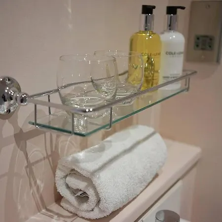 The Alma Taverns Boutique 2 - Hopewell *